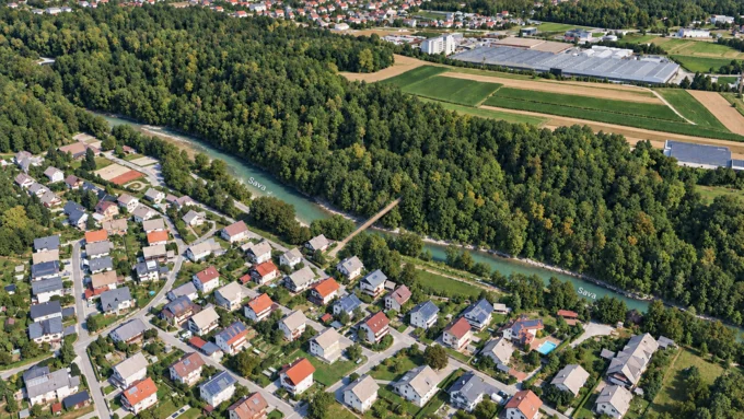 Brv Besnica